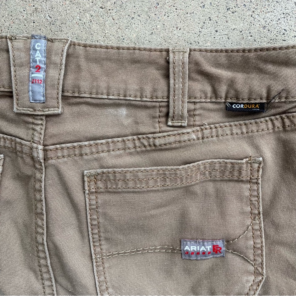 Ariat FR Midrise Straight Khaki Jeans Men's 28R - Picture 8 of 8